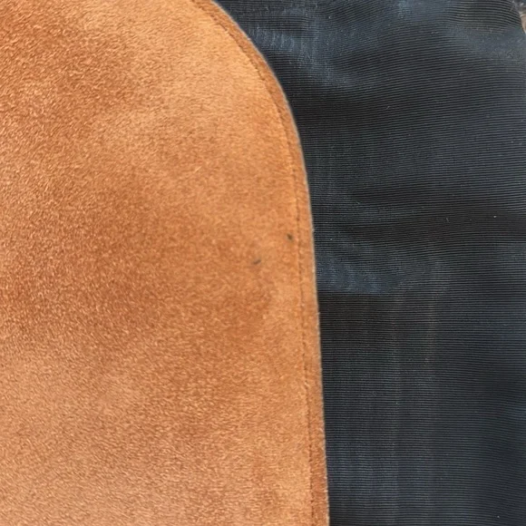 **AUTHENTIC** Celine Folco Cuir Triomphe in Smooth Calfskin - Picture 8 of 11